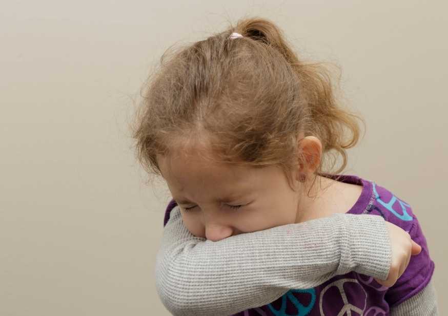 Prof. Dr. Ahmet Akçay HaberTürk_te Astım ve Mite Alerjisini Anlatıyor